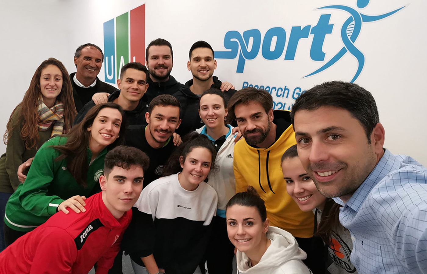 Efican Equipo. Encabezado de Sección